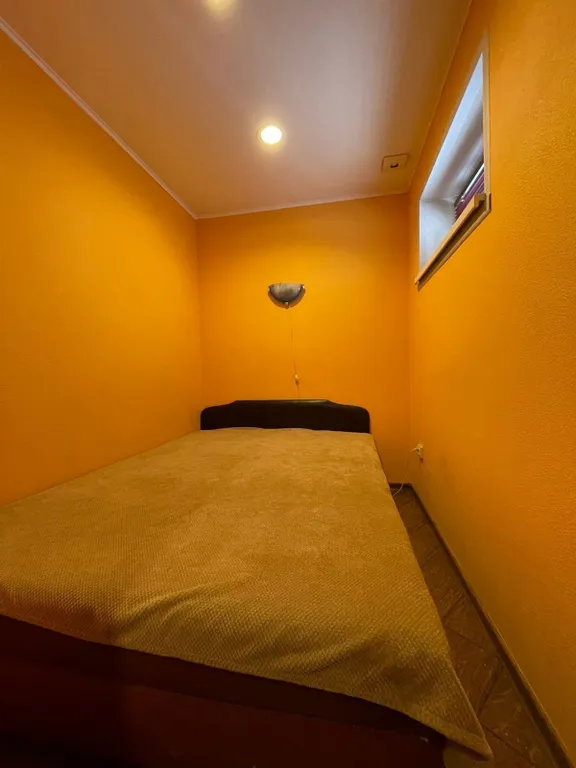 Коттедж с баней и бассейном