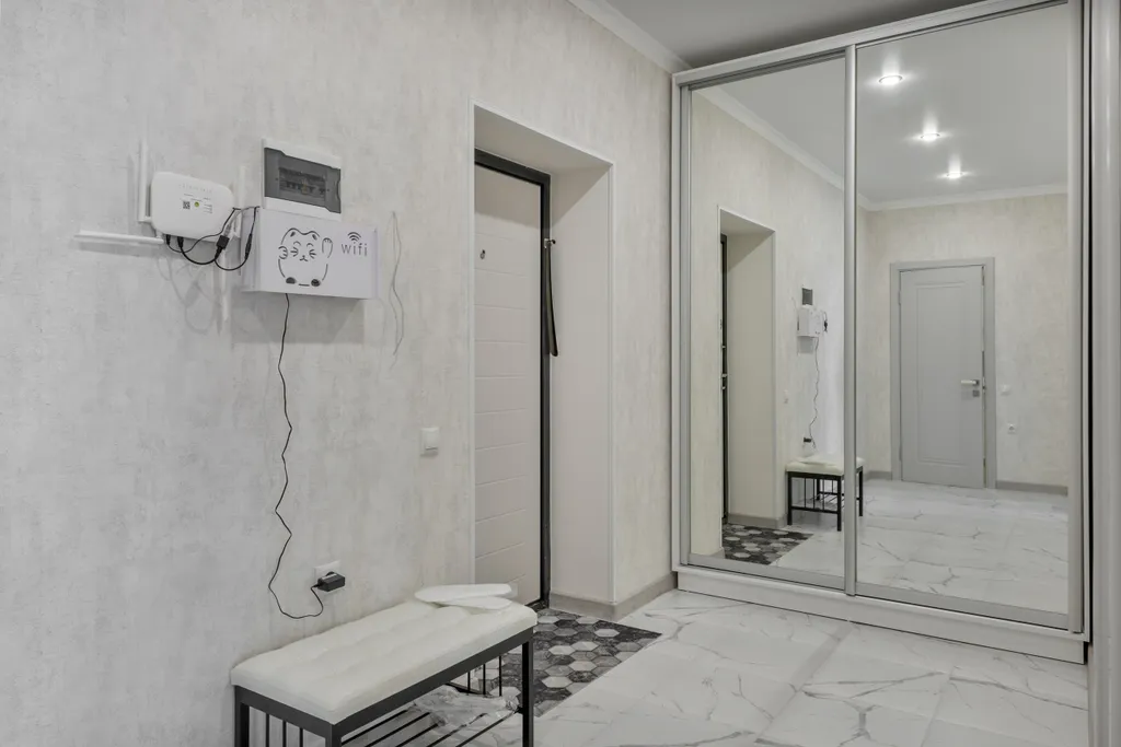 Квартира в 10 минутах до развилки в горы от Juls Apart