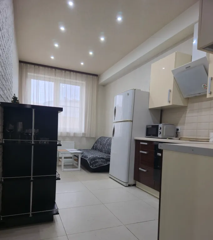 Квартира 1 к.кв. с комфортом и водой — аренда посуточно в Донецк