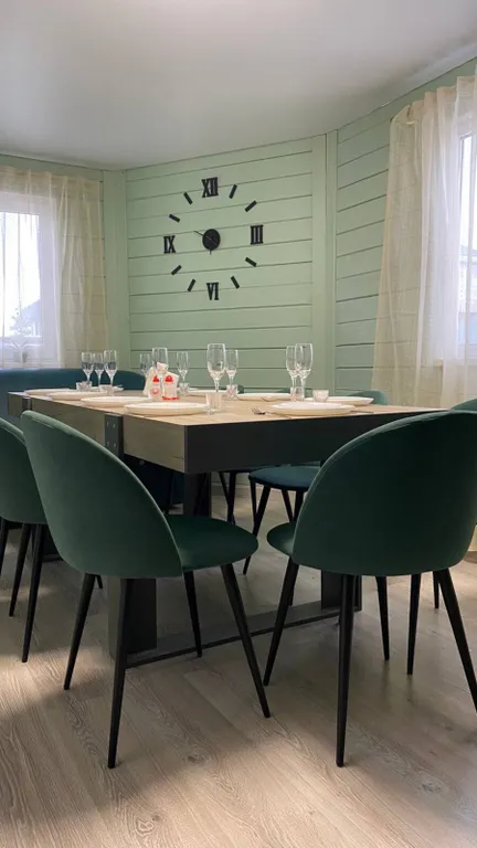 Загородный дом с 5 комнатами, зоной барбекю и баней