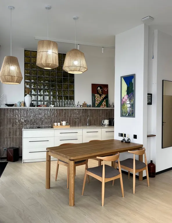 Новый стильный дом с видом на море