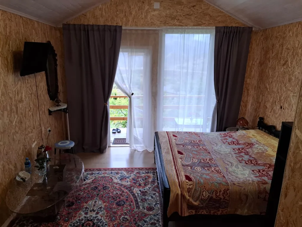 Уютный домик с потрясающим видом на горы