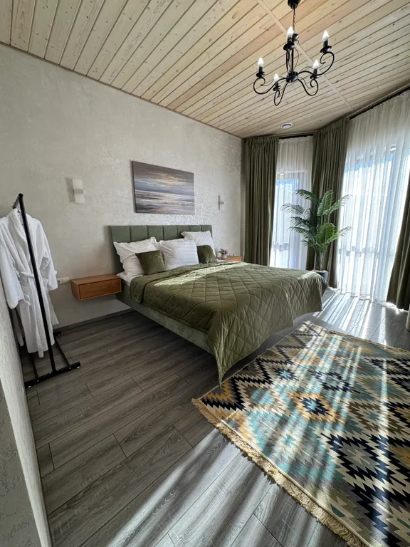 Апартаменты V с бассейном