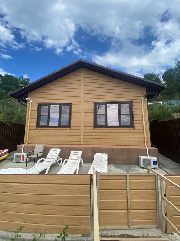 Дом на берегу моря