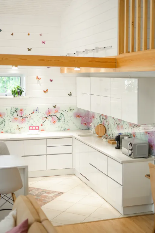 Вилла на берегу Ангары