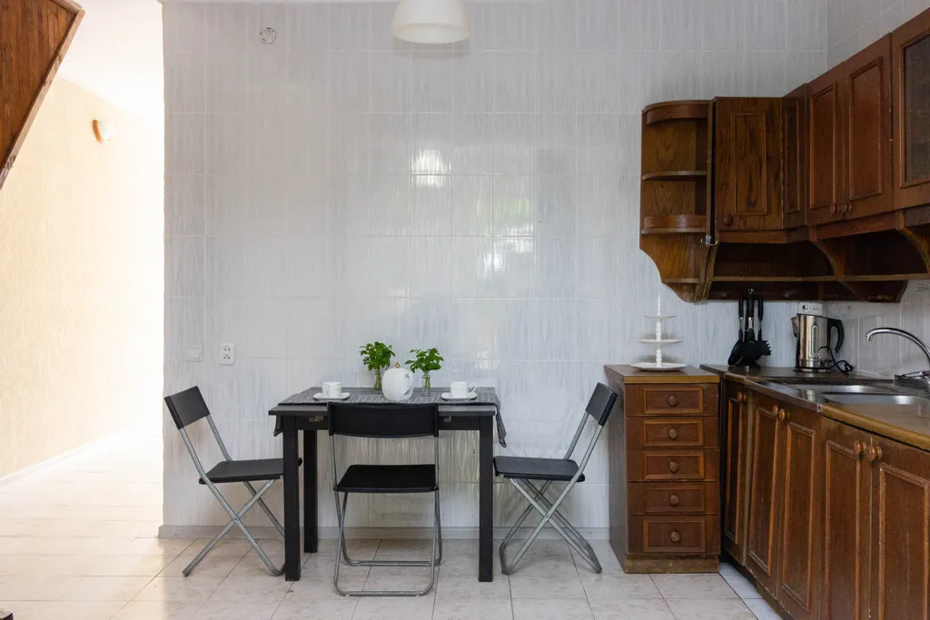 2-этажный дом в лесу в 5 минутах от моря