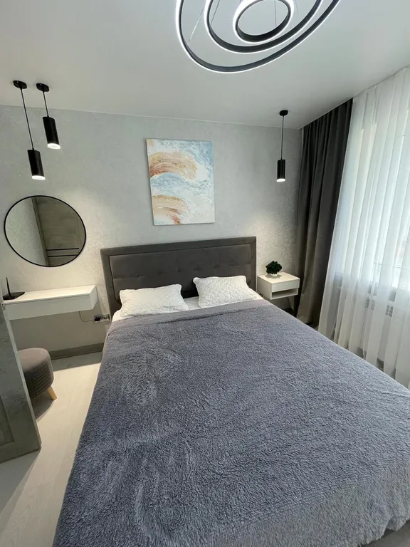 Квартира с 2 спальнями и парковочным местом недалеко от центра