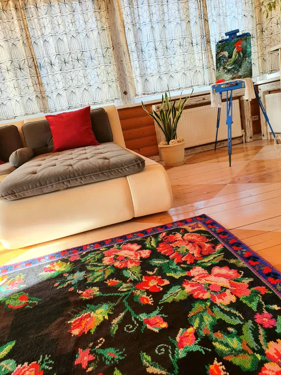 Просторный дом с банькой и видом на храм