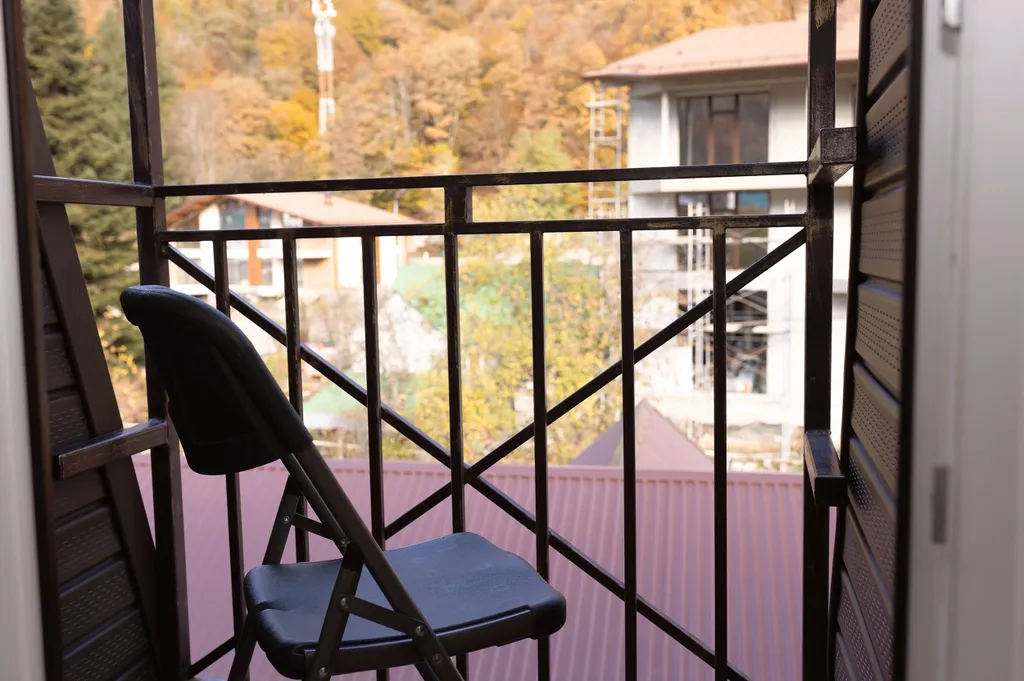 Двухместный номер с видом на горы, доступен бассейн