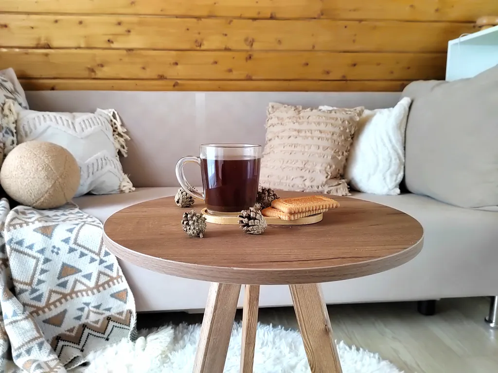 Загородный дом со своей территорией и баней