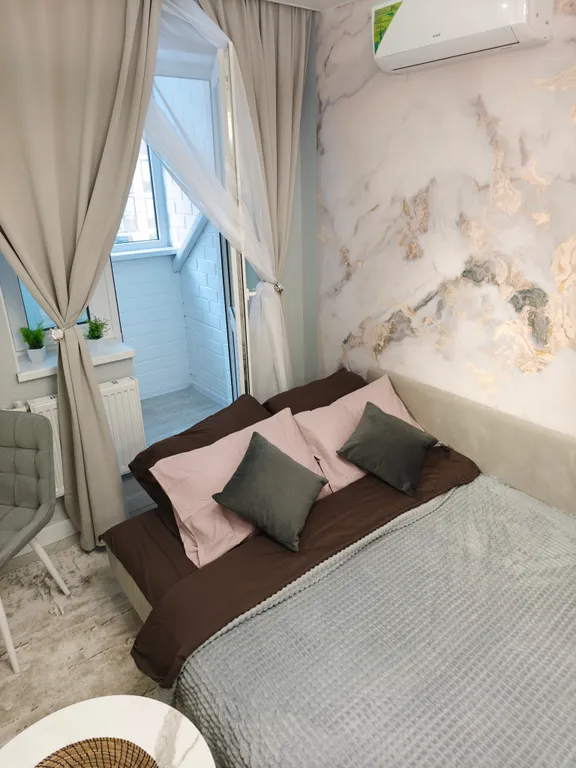 Атмосферная квартира-студия у Глобуса на Зелёной