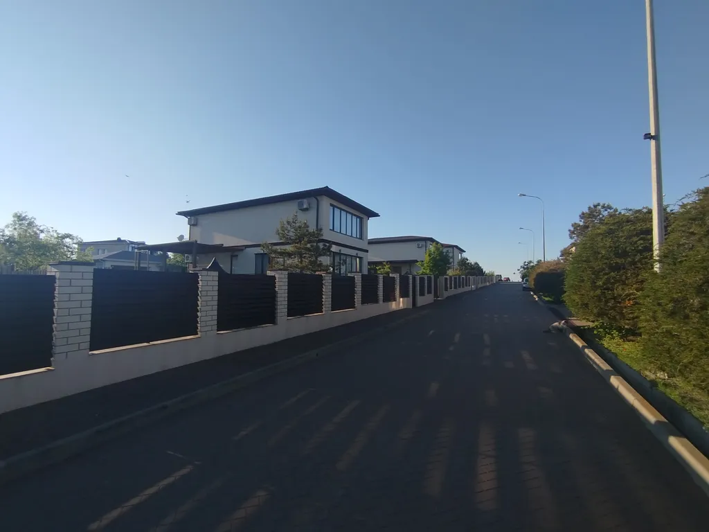 Коттедж в охраняемом коттеджном поселке на берегу Азовского моря