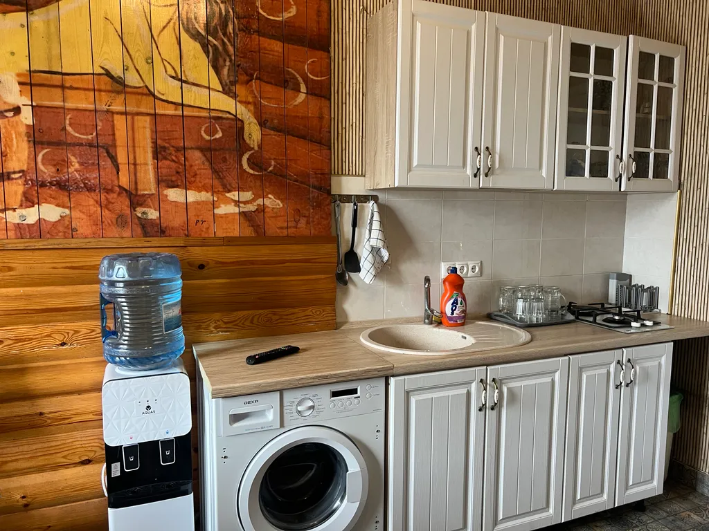 Коттедж с бассейном и баней