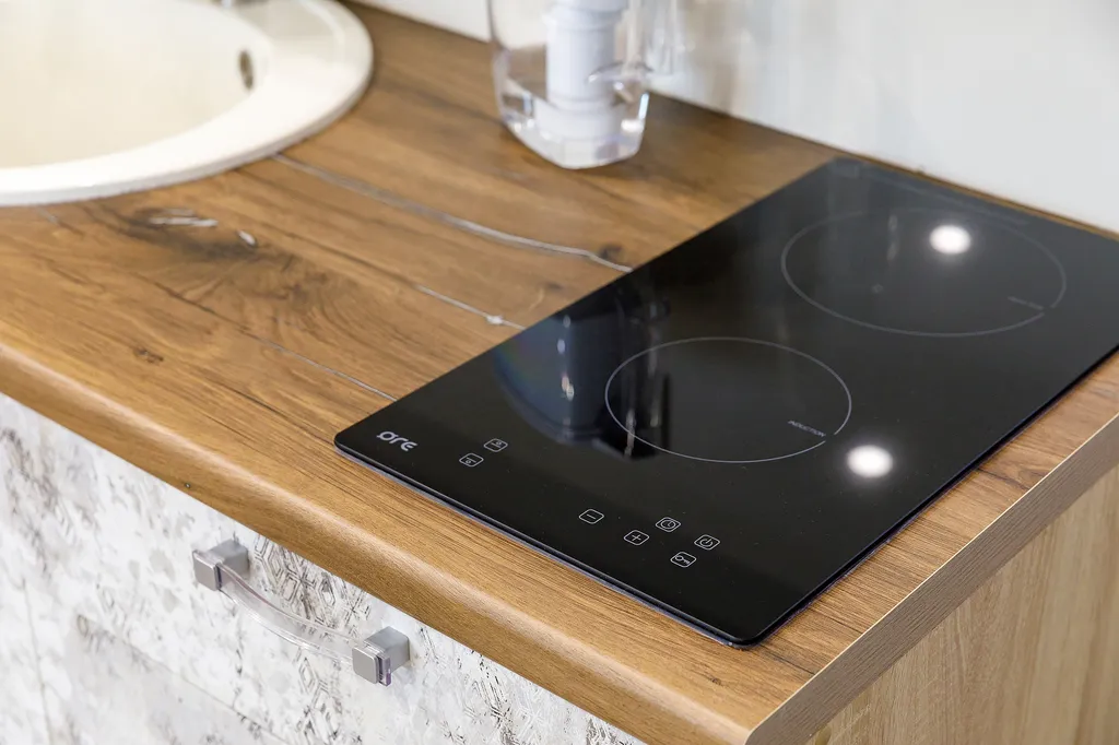 Апартаменты цвета индиго с видом на Суру