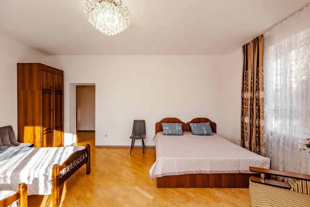 Уютный дом в центре города