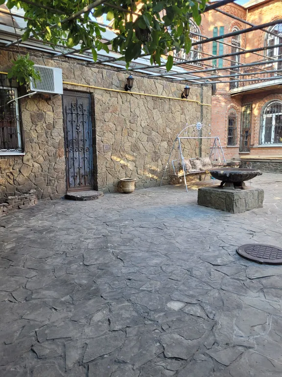 Отдельный домик в центре города