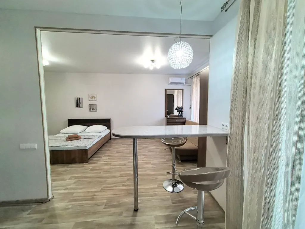 Квартира Апартаменты Чей Чемодан у Арены — Омск