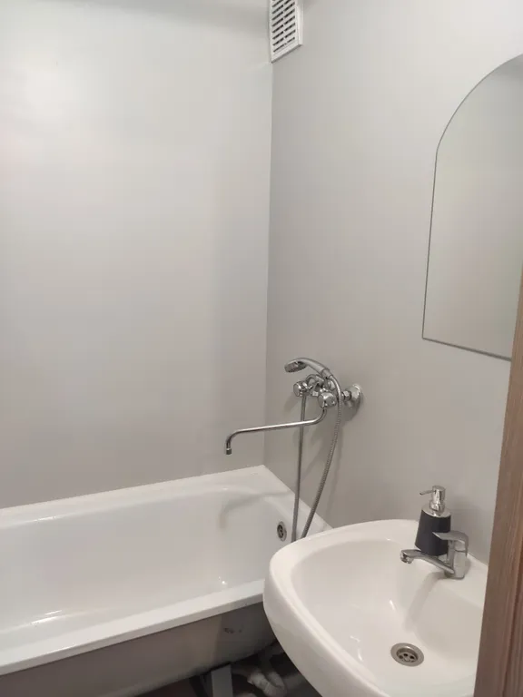 Новая чистая квартира рядом с лесом