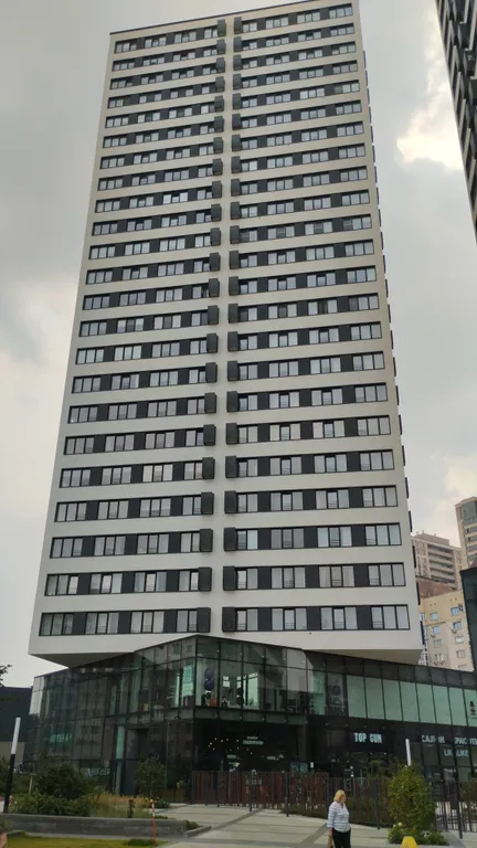 Апартаменты у метро Студенческая и возле центра Нейрохирургии