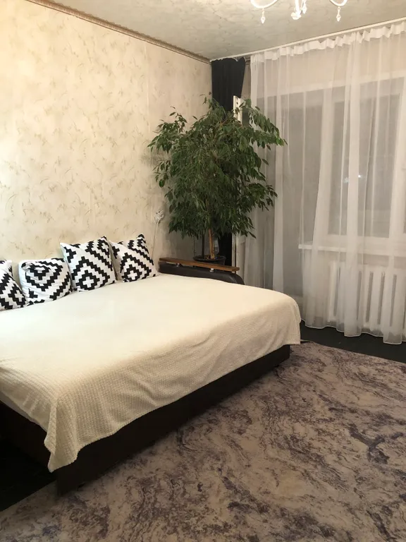 Трёхкомнатная квартира в центре Арбеково