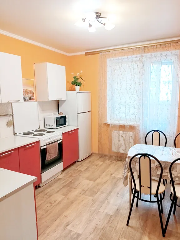 Уютная квартира рядом с М4, ВУНЦ, Остужева
