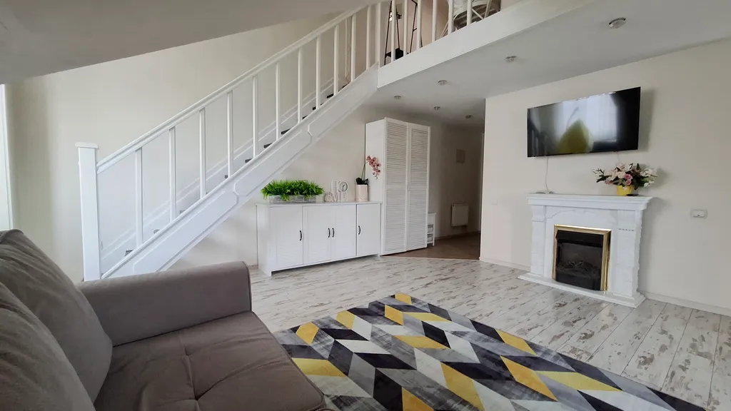 Квартира Квартира Мансарда в сердце Калининграда — Калининград