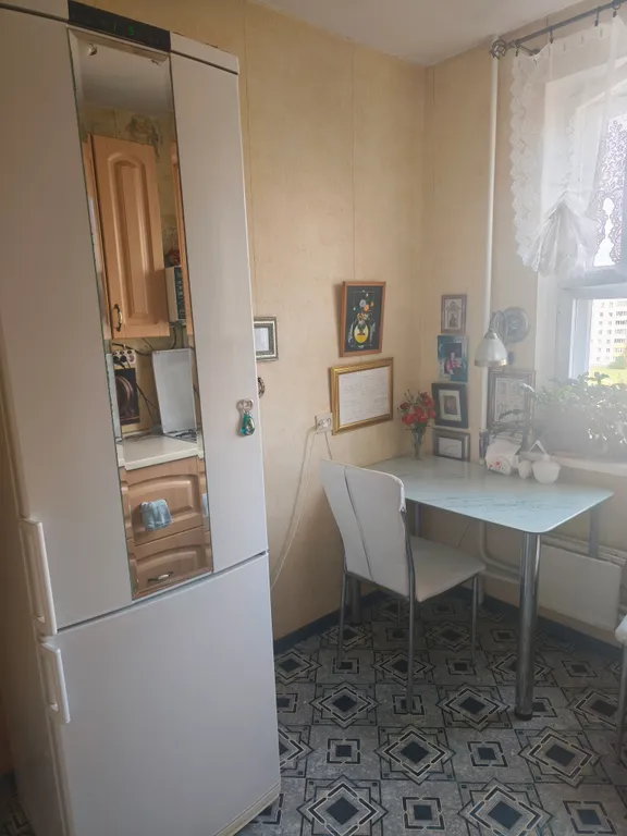 Уютная комната возле метро Каменная горка