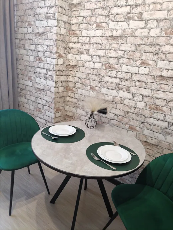 Зелёный полулюкс