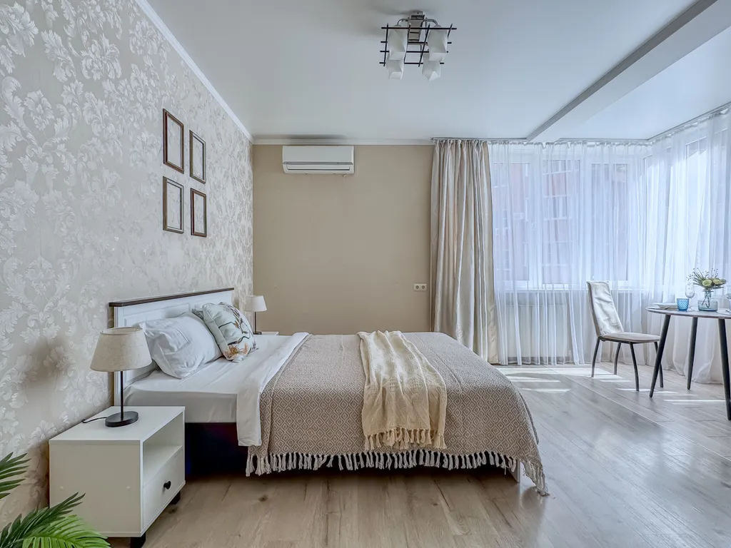 Квартира Студия в элитном ЖК круглосуточное заселение можно с животными — аренда посуточно в Астрахань