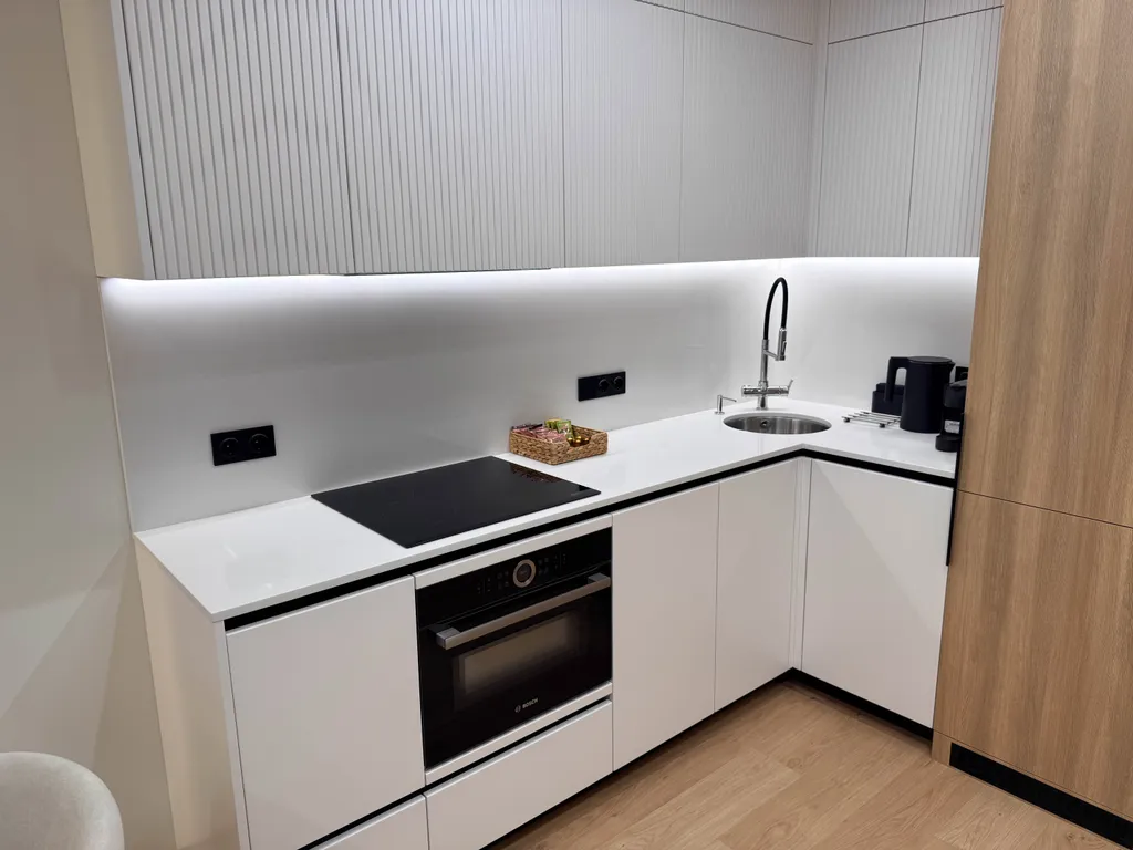 Стильная квартира в стиле Japanди возле парка, паркинг, метро, Netflix