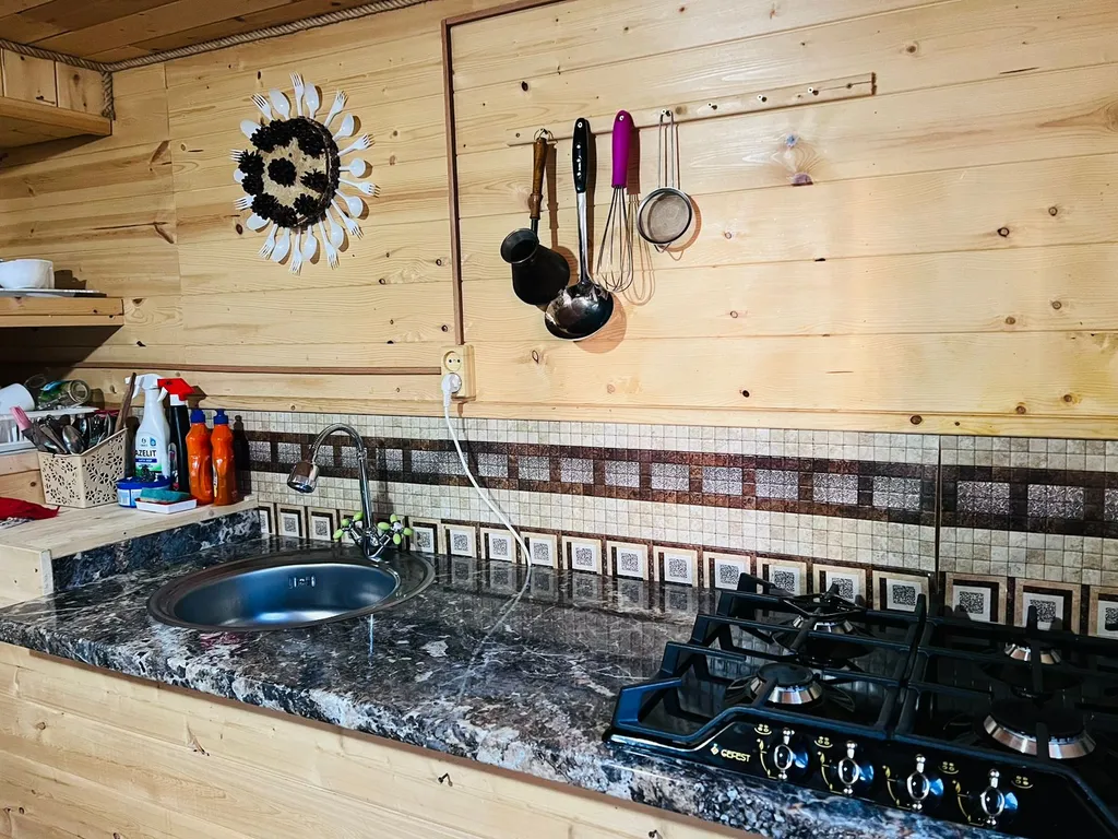 6-комнатный Дом