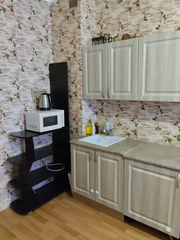 Уютная квартира — аренда посуточно в Сургут