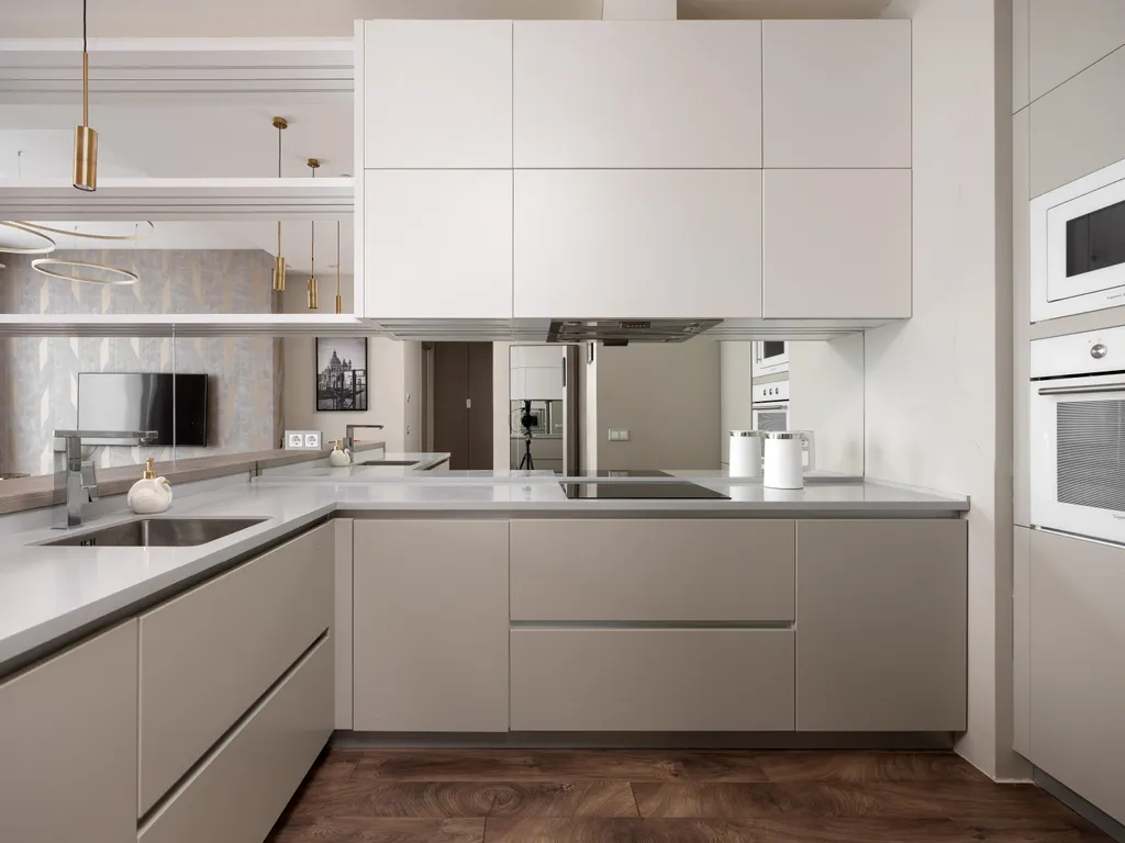 Neva Navi 36 этаж 65 м2. Панорамный вид. Шикарные закаты.