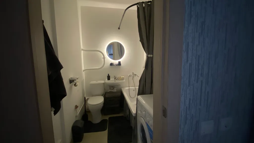 Студия в центре города с видом на реку