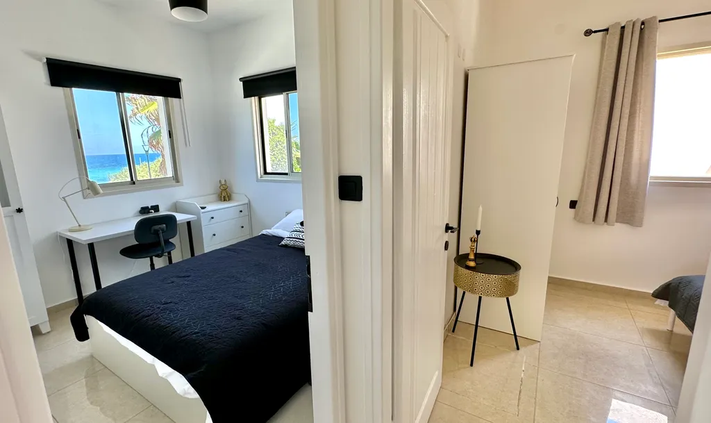 GW951 Квартира с балконом с видом на море (Gugel Waves Nahariya)