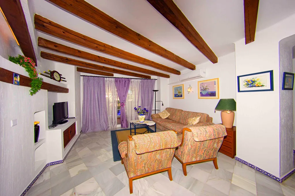 4-комнатная Квартира