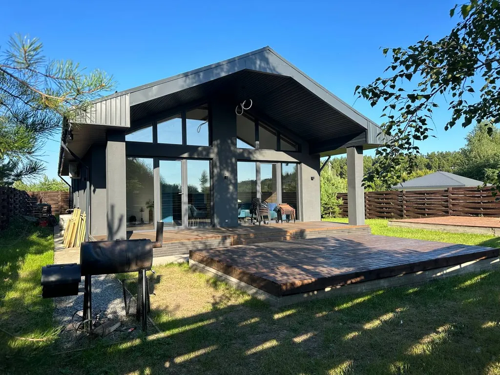 Дизайнерский коттедж на берегу обского моря