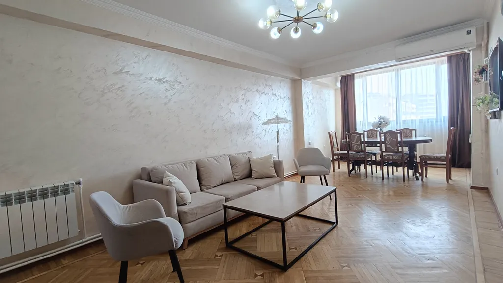 Квартира в самом центре с самим красивым видом с балкона