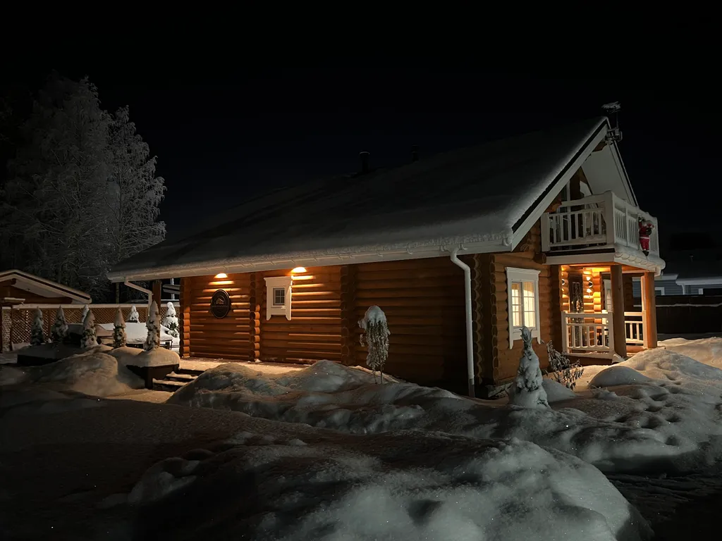 6-комнатный Дом