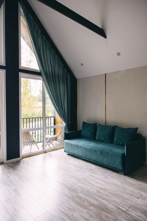 Уютный домик в кедровом лесу