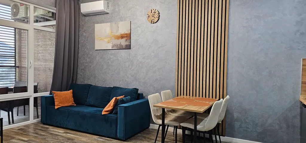 Двухкомнатные апартаменты в апарт-комплексе Атлас с видом на море