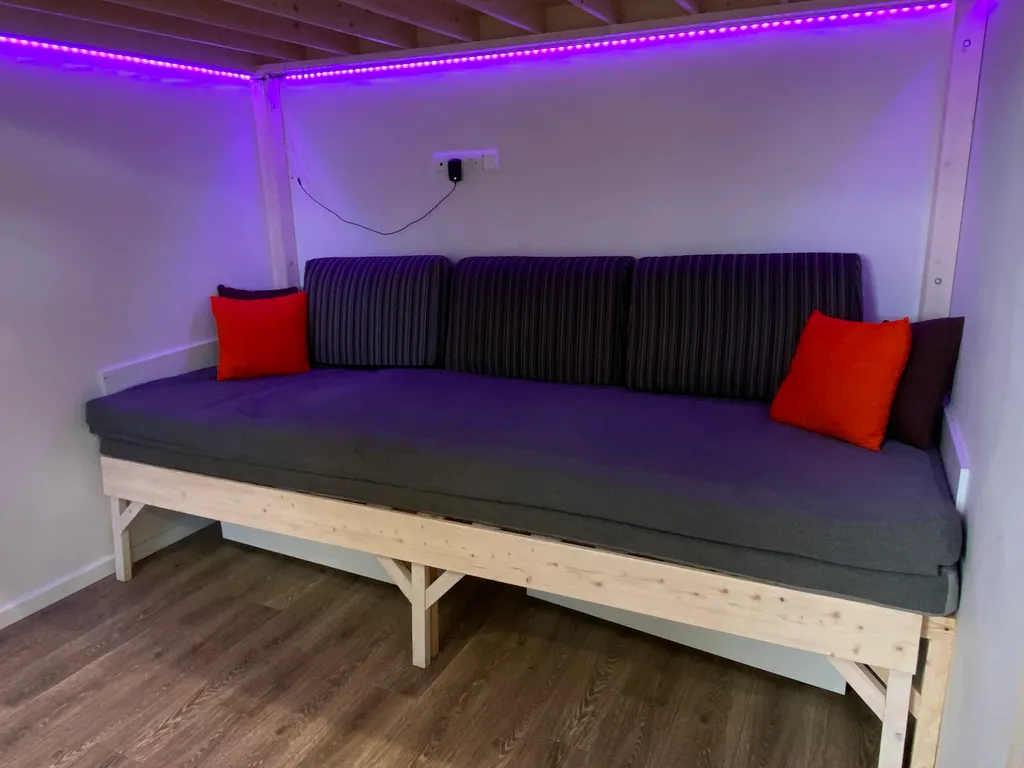 Предлагается уютная студия в центре старого города