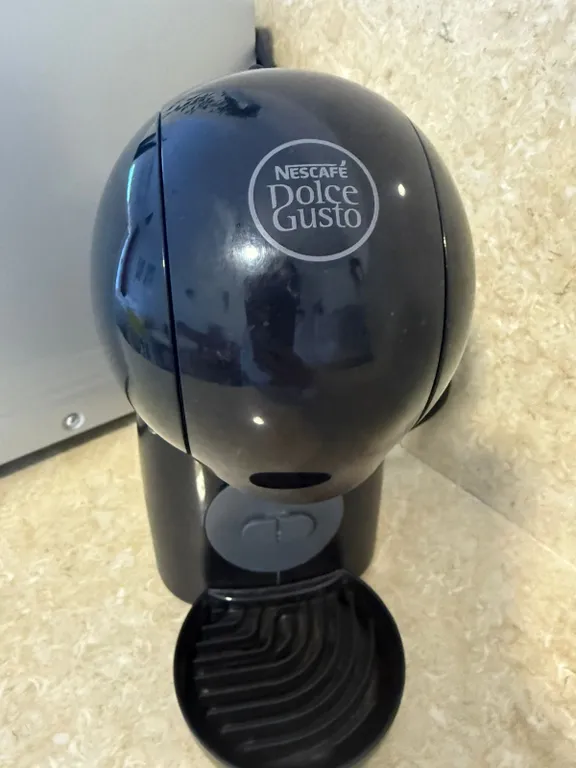 Уютная студия в терракотовом цвете на берегу моря, первая линия