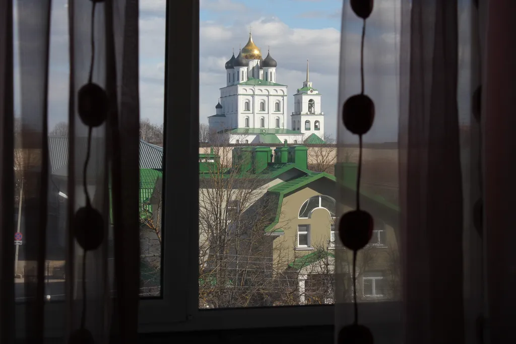 1-комнатная Квартира — аренда посуточно в Псков