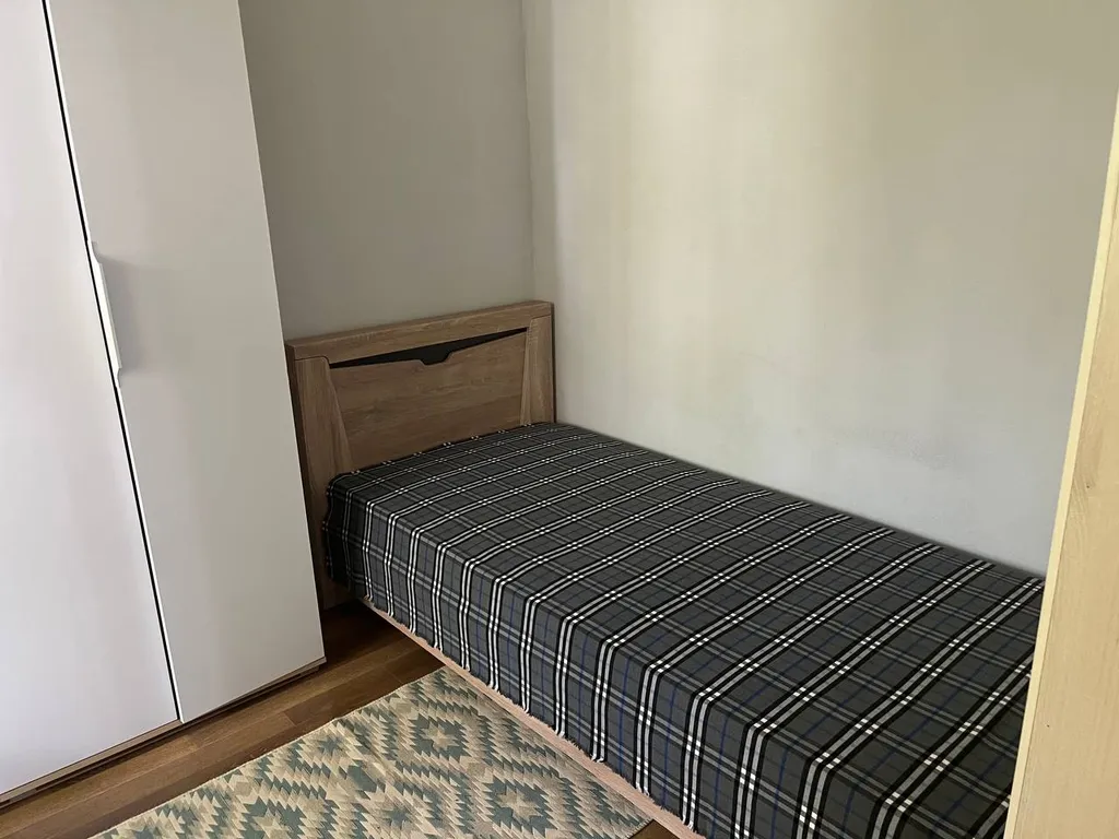 4-комнатный Дом