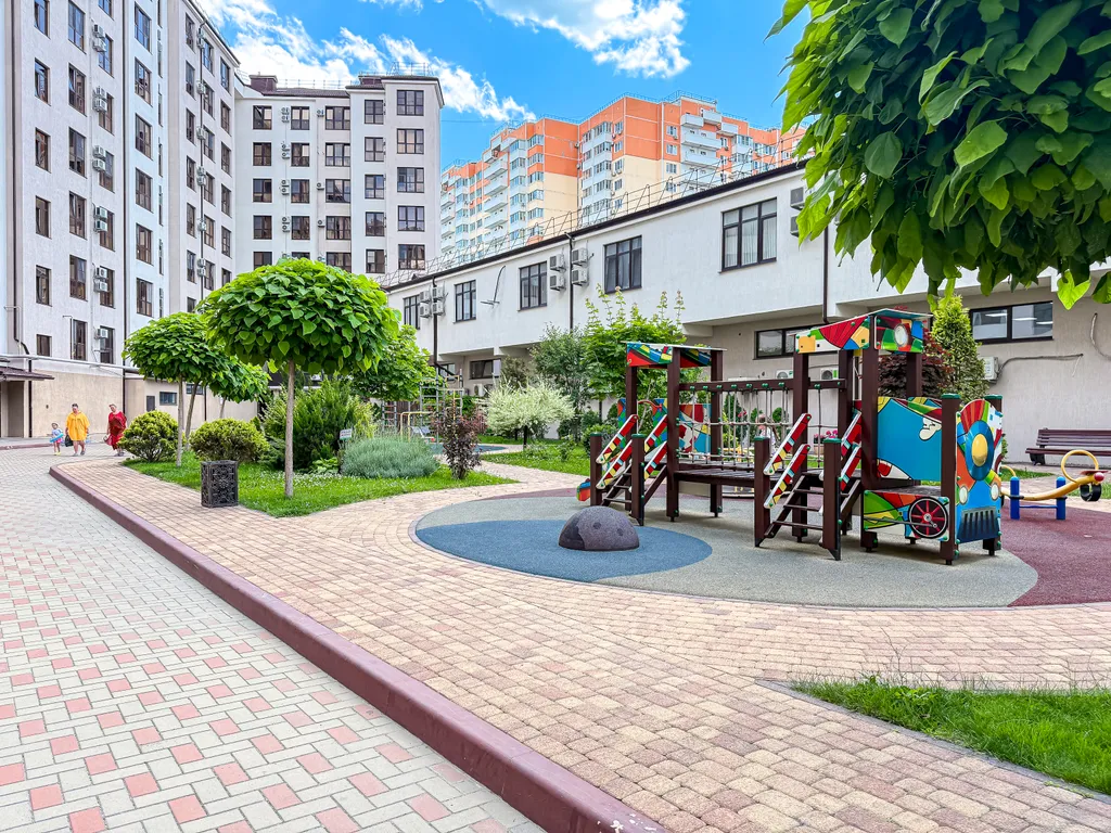 Квартира на набережной