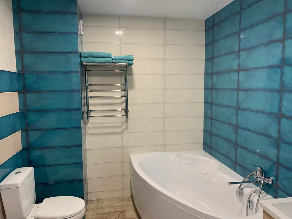 Новые апартаменты c террасой и видом на город и море