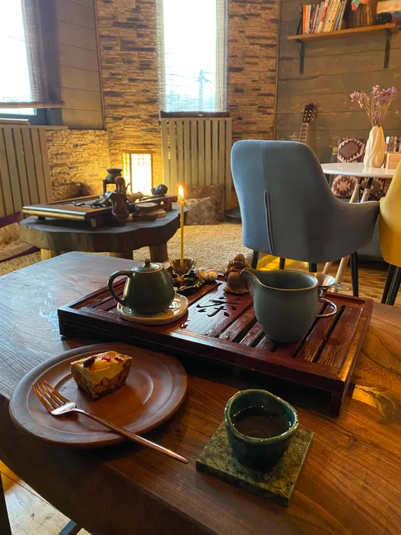 Дом Света с видом на горы в аутентичном пространстве Sunsvet