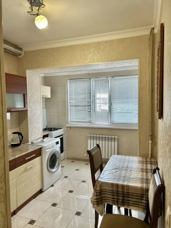 Уютная квартира на проспекте Шогенцукова, 6