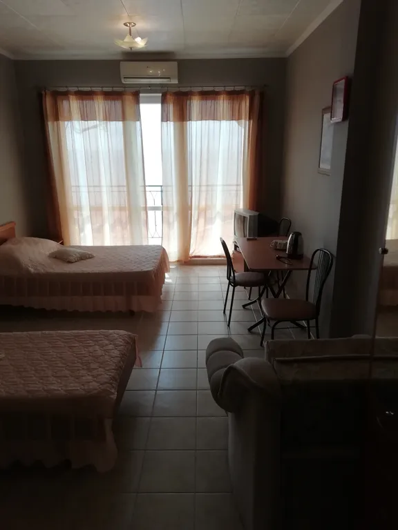 Квартира Комната — аренда посуточно в Приветное